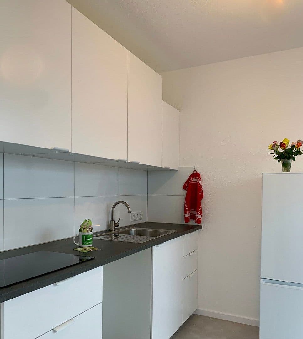 Prenájom bytu 1-izbový 50 m², Lübecker Str. 9, Köln Weiden, Severné Porýnie - Westfálsko Prenájom bytu 1-izbový 50 m², Lübecker Str. 9, Köln Weiden, Severné Porýnie - Westfálsko