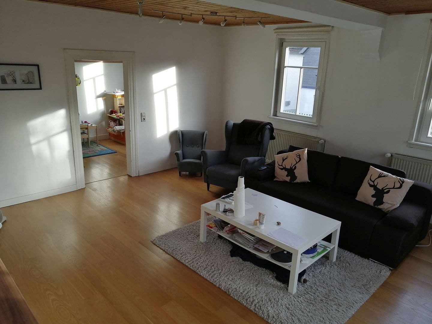 Prenájom bytu 3-izbový 100 m², Hauptstr. 35, Wettenberg, Hesensko Prenájom bytu 3-izbový 100 m², Hauptstr. 35, Wettenberg, Hesensko