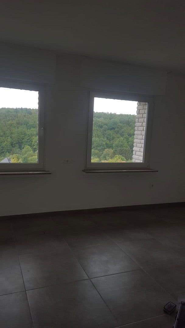 Prenájom bytu 5-izbový 95 m², Sonnenweg 21, Arnsberg, Severné Porýnie - Westfálsko Prenájom bytu 5-izbový 95 m², Sonnenweg 21, Arnsberg, Severné Porýnie - Westfálsko