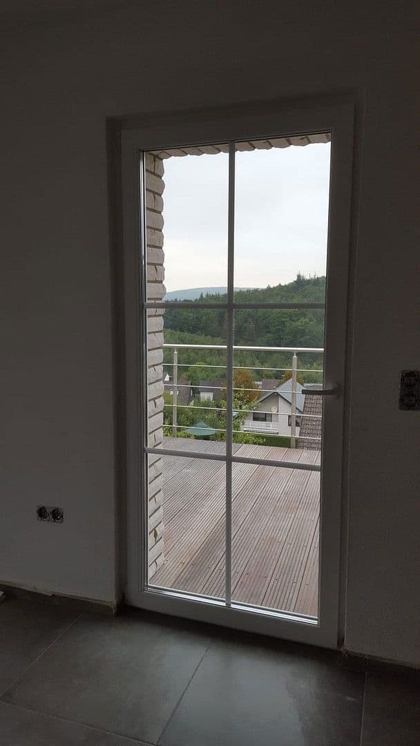 Prenájom bytu 5-izbový 95 m², Sonnenweg 21, Arnsberg, Severné Porýnie - Westfálsko Prenájom bytu 5-izbový 95 m², Sonnenweg 21, Arnsberg, Severné Porýnie - Westfálsko