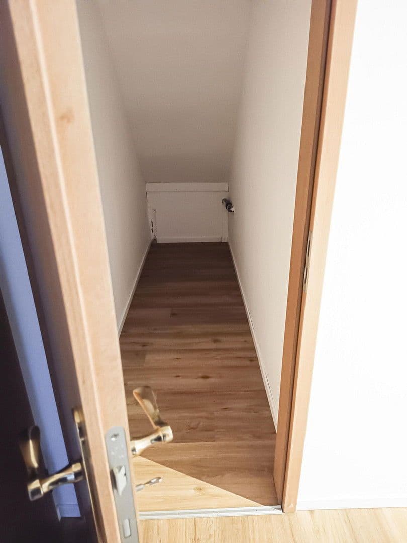 Prenájom bytu 2-izbový 72 m², Victor-von-Scheffel-Straße 38, Schlüsselfeld, Bavorsko Prenájom bytu 2-izbový 72 m², Victor-von-Scheffel-Straße 38, Schlüsselfeld, Bavorsko