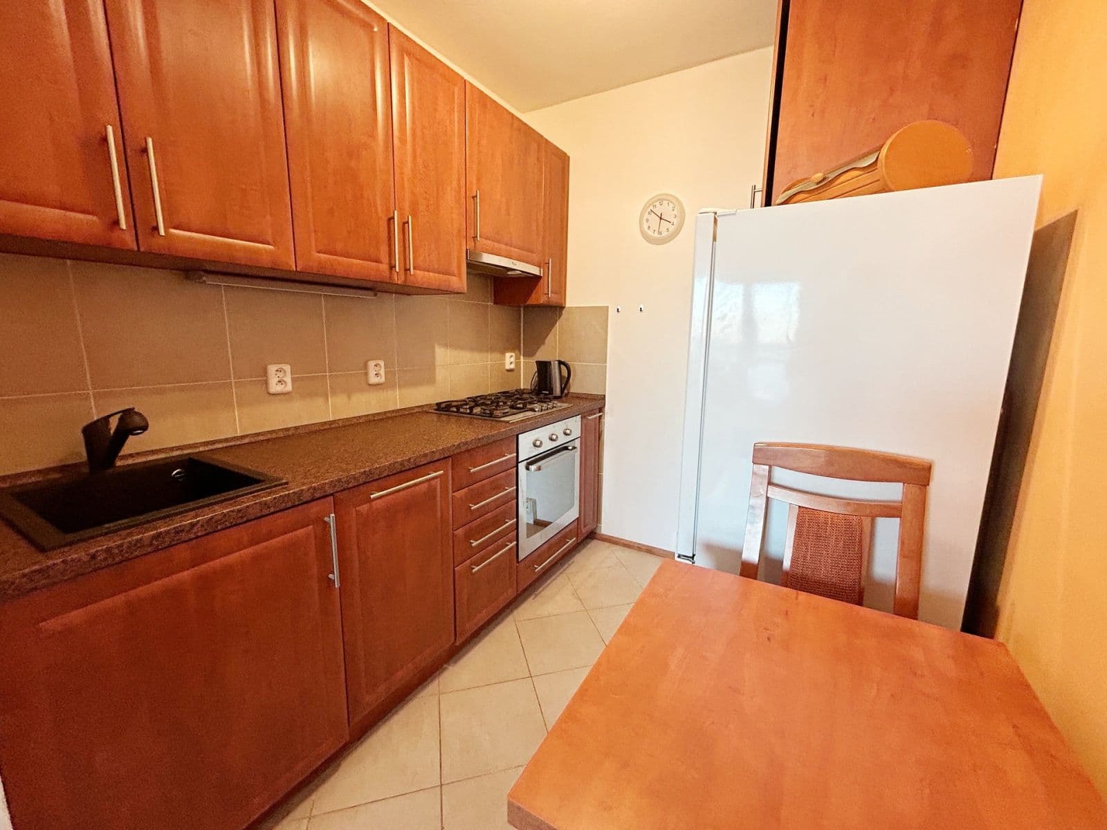 Prenájom bytu 2-izbový 49 m², Kukelská, Praha, Praha Prenájom bytu 2-izbový 49 m², Kukelská, Praha, Praha