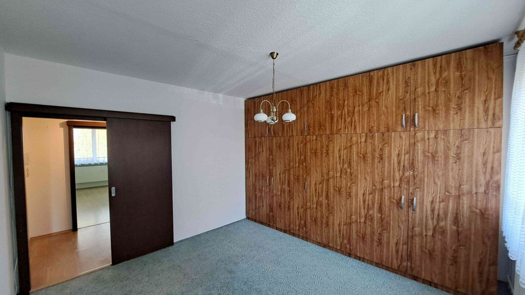 Prenájom bytu 3-izbový 75 m², Na Jílech, Česká Lípa, Liberecký kraj Prenájom bytu 3-izbový 75 m², Na Jílech, Česká Lípa, Liberecký kraj