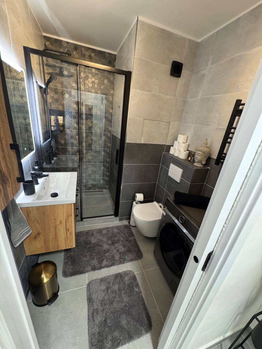 Prenájom bytu 1-izbový 34 m², Imrychova, Praha, Praha Prenájom bytu 1-izbový 34 m², Imrychova, Praha, Praha