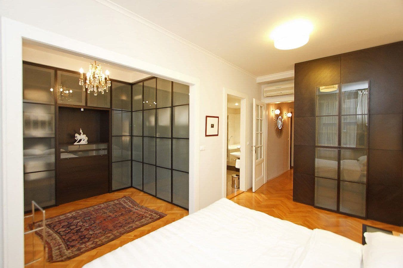 Prenájom bytu 95 m², Haštalská, Praha, Praha Prenájom bytu 95 m², Haštalská, Praha, Praha