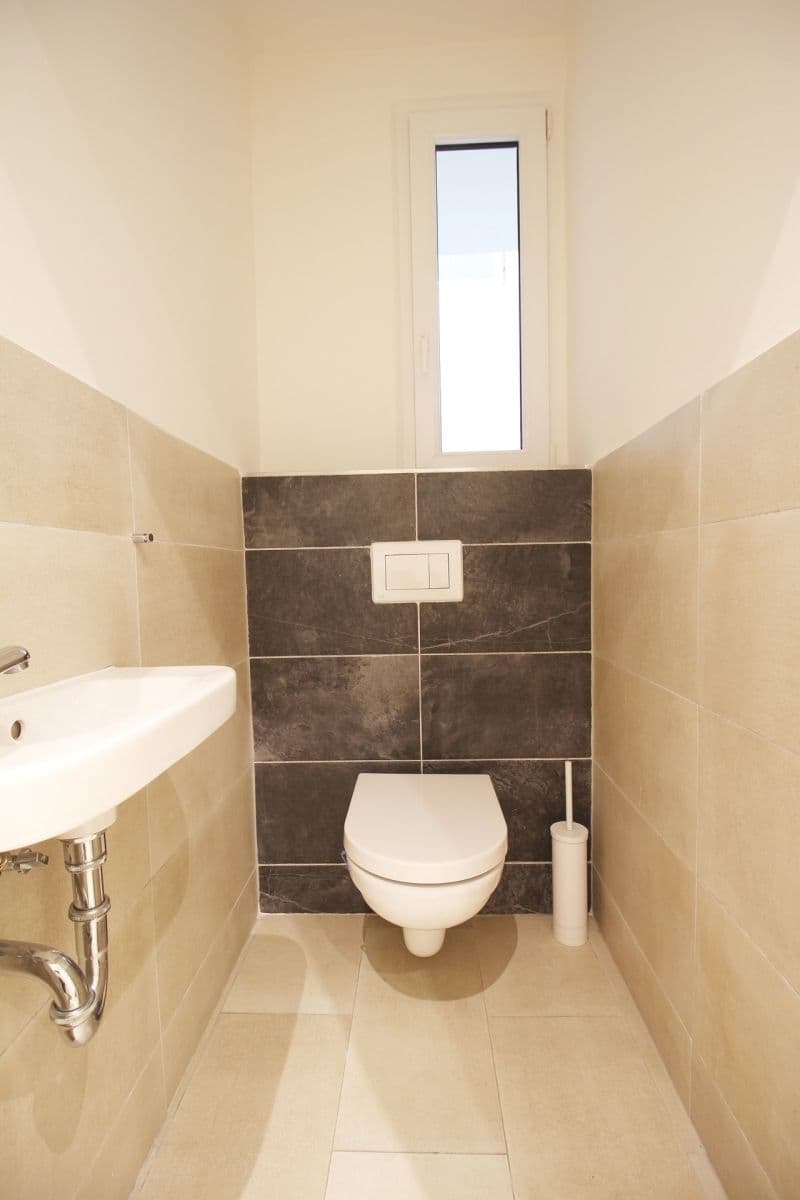 Prenájom bytu 2-izbový 66 m², Tusarova, Praha, Praha Prenájom bytu 2-izbový 66 m², Tusarova, Praha, Praha