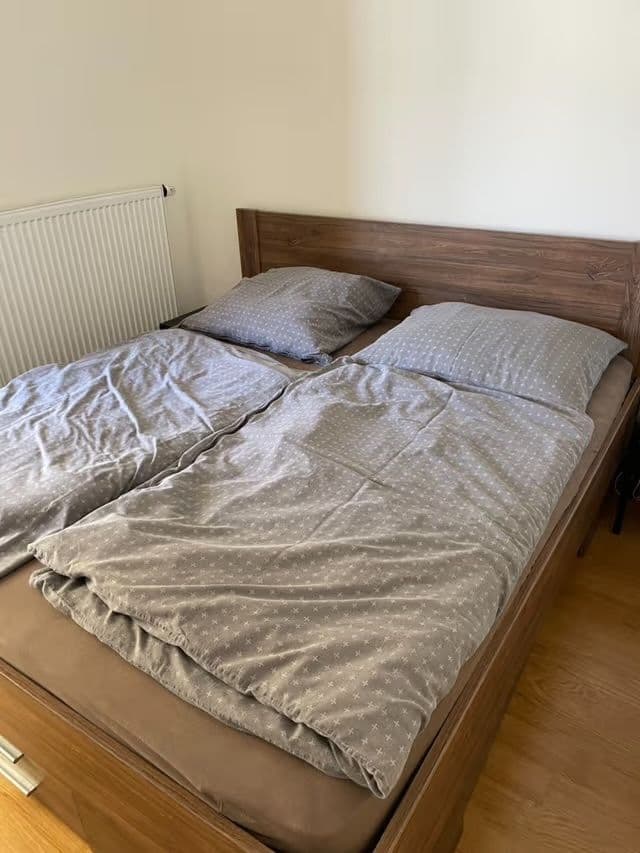 Prenájom bytu 2-izbový 47 m², Komunardů, Praha, Praha Prenájom bytu 2-izbový 47 m², Komunardů, Praha, Praha