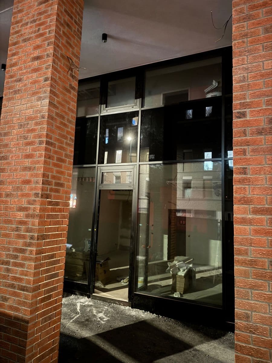 Prenájom nebytového priestoru 39 m², Hartigova, Praha, Praha Prenájom nebytového priestoru 39 m², Hartigova, Praha, Praha