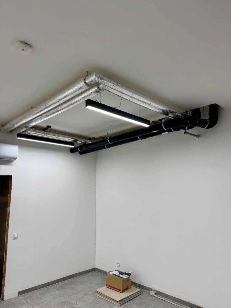 Prenájom nebytového priestoru 39 m², Hartigova, Praha, Praha Prenájom nebytového priestoru 39 m², Hartigova, Praha, Praha