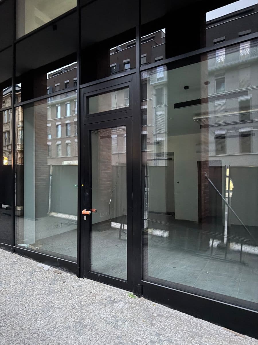 Prenájom nebytového priestoru 39 m², Hartigova, Praha, Praha Prenájom nebytového priestoru 39 m², Hartigova, Praha, Praha