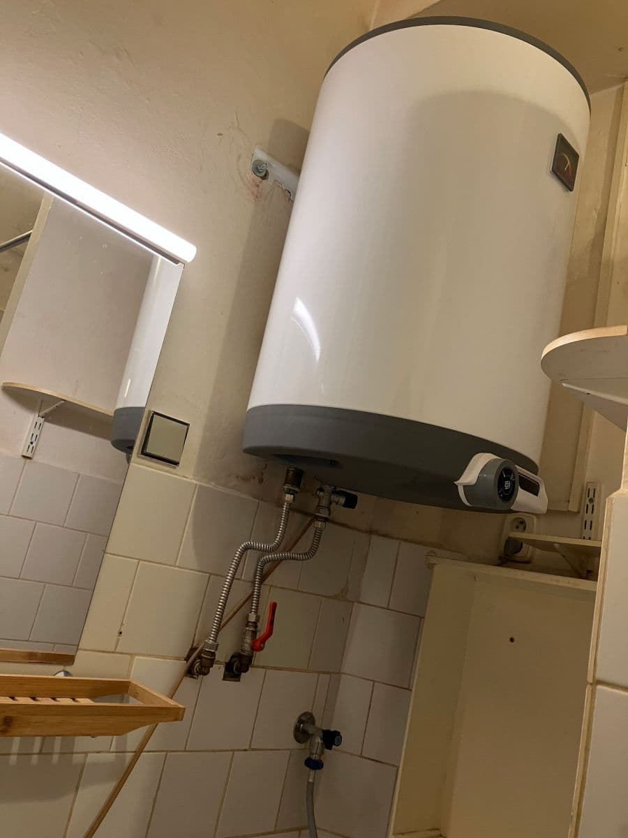 Prenájom bytu 2-izbový 50 m², Čajkovského, Praha, Praha Prenájom bytu 2-izbový 50 m², Čajkovského, Praha, Praha