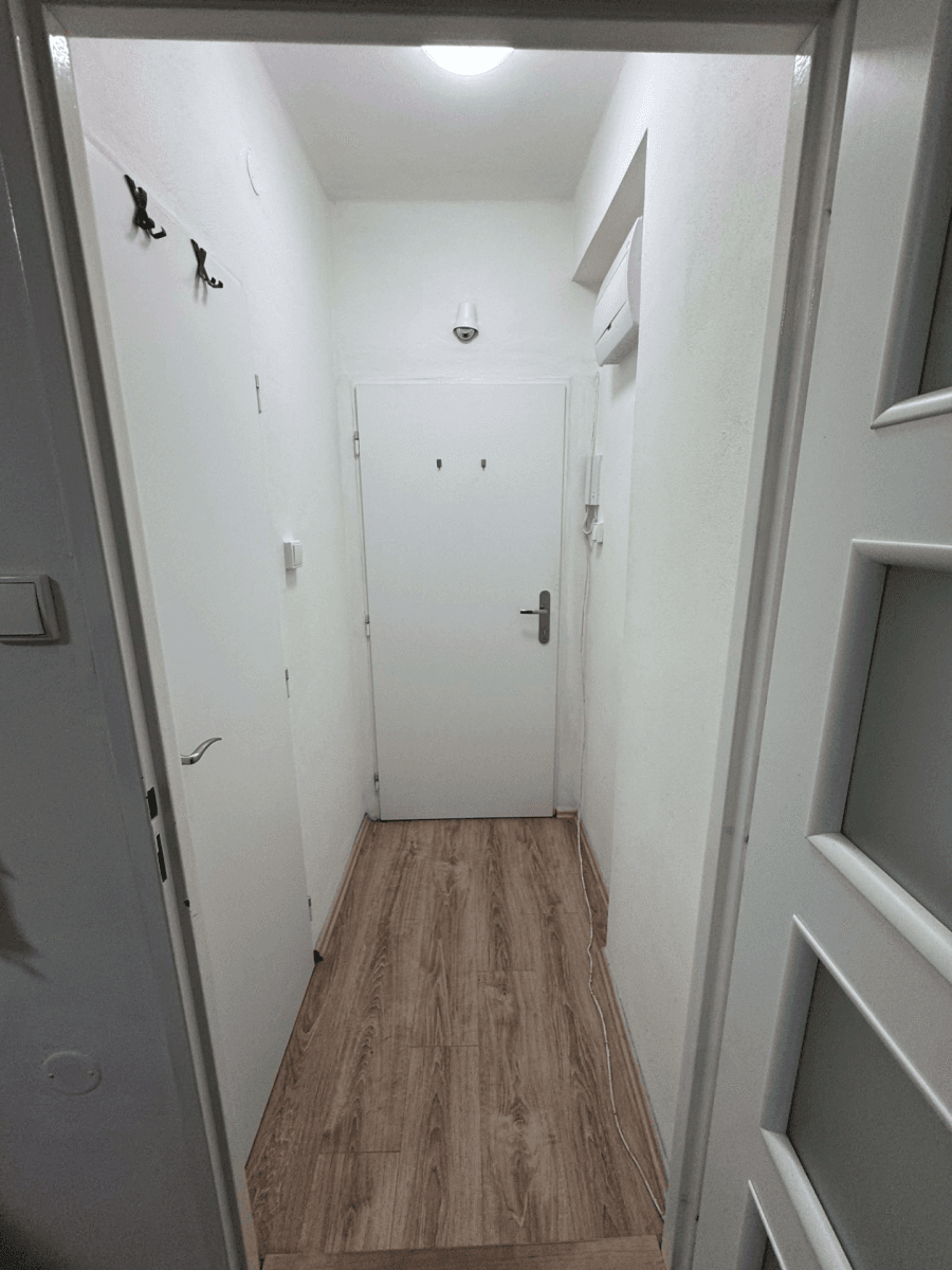 Prenájom bytu 1-izbový 22 m², tř. Míru, Olomouc, Olomoucký kraj Prenájom bytu 1-izbový 22 m², tř. Míru, Olomouc, Olomoucký kraj