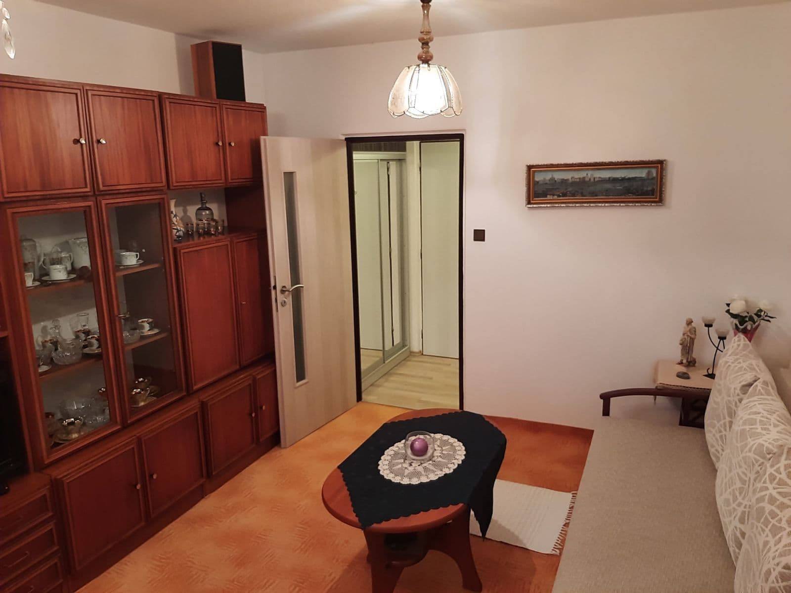 Prenájom bytu 3-izbový 70 m², Palackého, Znojmo, Jihomoravský kraj Prenájom bytu 3-izbový 70 m², Palackého, Znojmo, Jihomoravský kraj