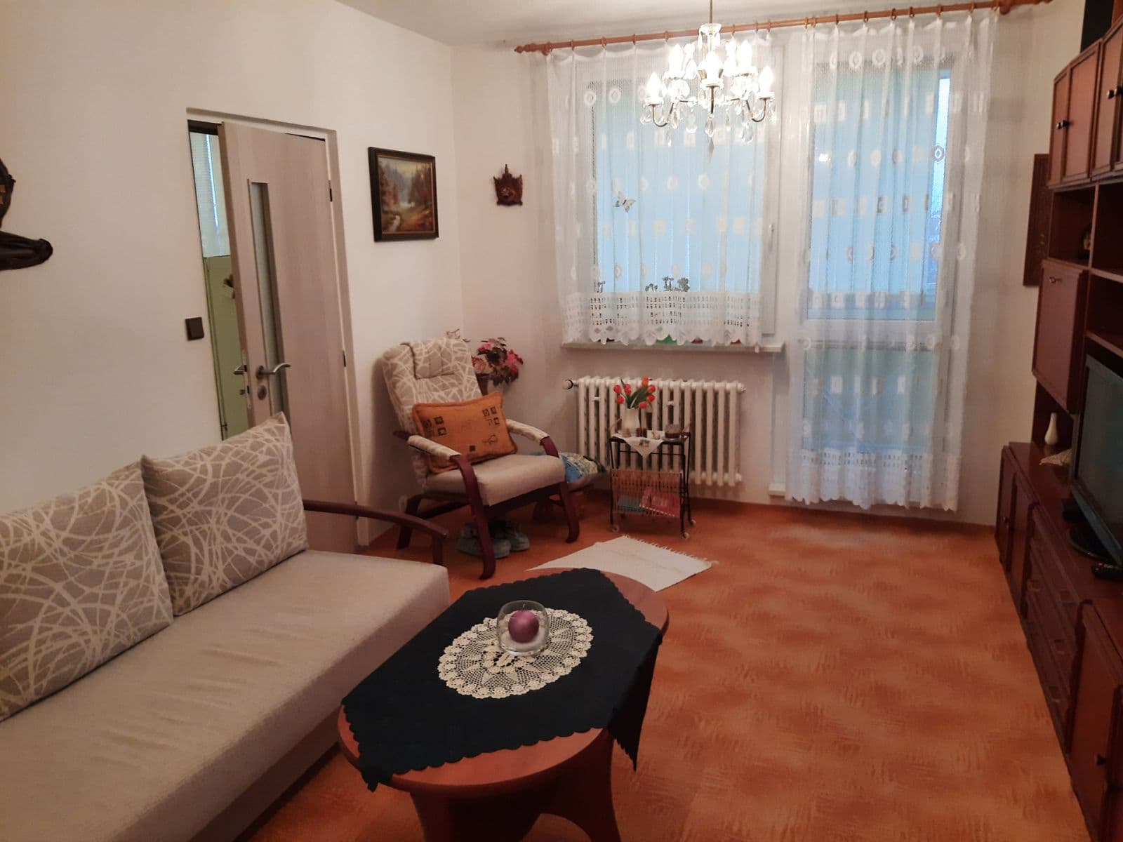 Prenájom bytu 3-izbový 70 m², Palackého, Znojmo, Jihomoravský kraj Prenájom bytu 3-izbový 70 m², Palackého, Znojmo, Jihomoravský kraj