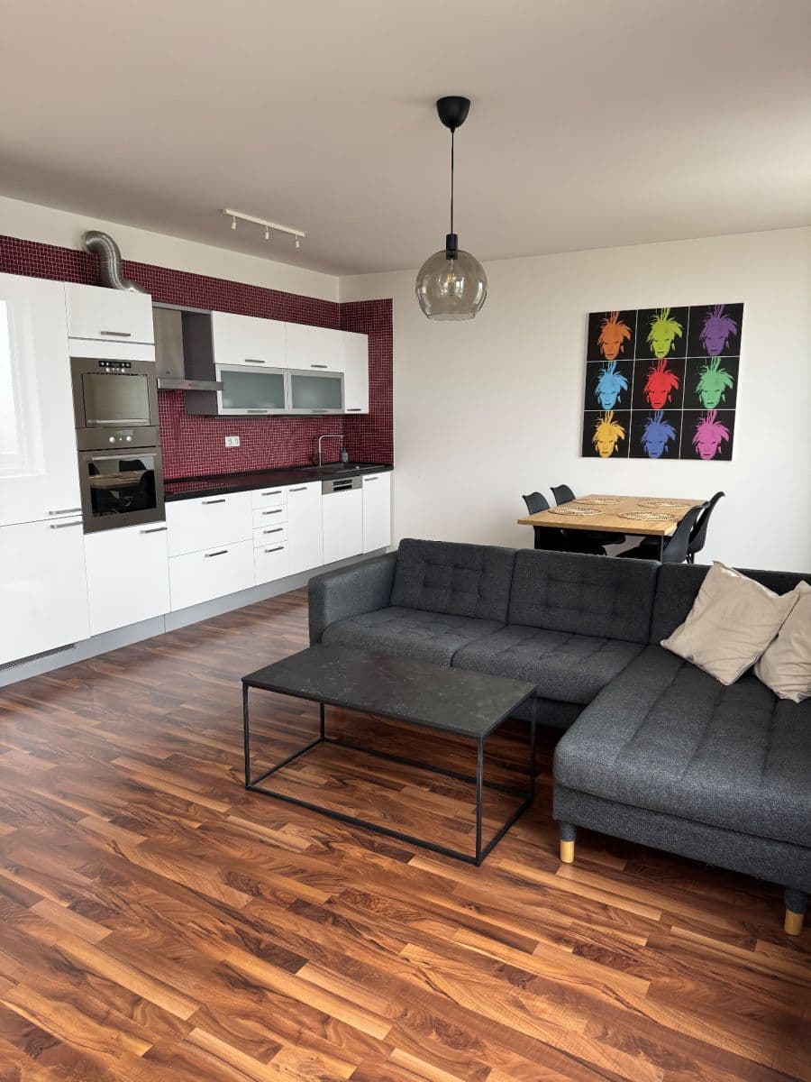 Prenájom bytu 2-izbový 65 m², Kryšpínova, Praha, Praha Prenájom bytu 2-izbový 65 m², Kryšpínova, Praha, Praha