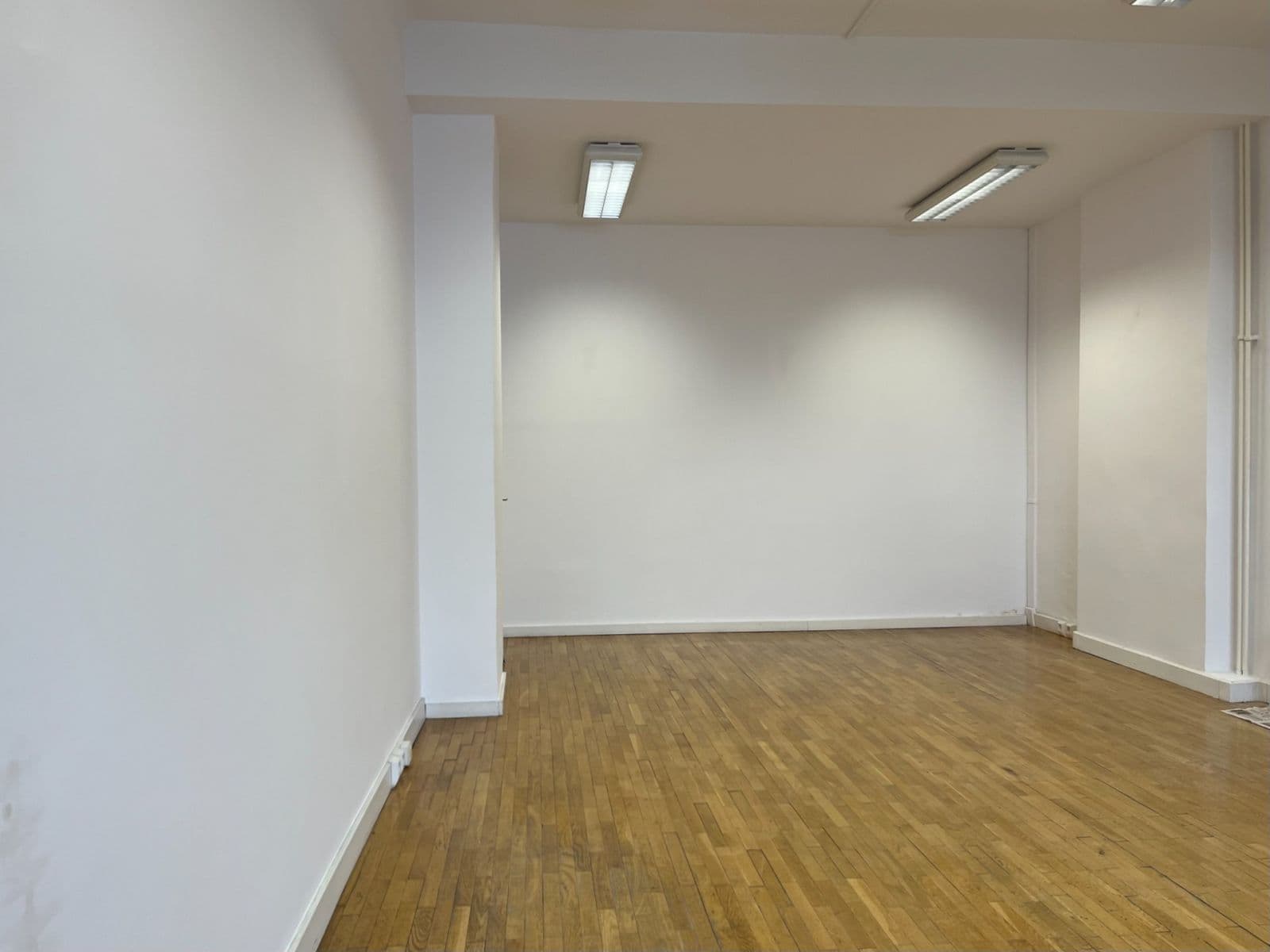 Prenájom kancelárie 32 m², Štěpánská, Praha, Praha Prenájom kancelárie 32 m², Štěpánská, Praha, Praha