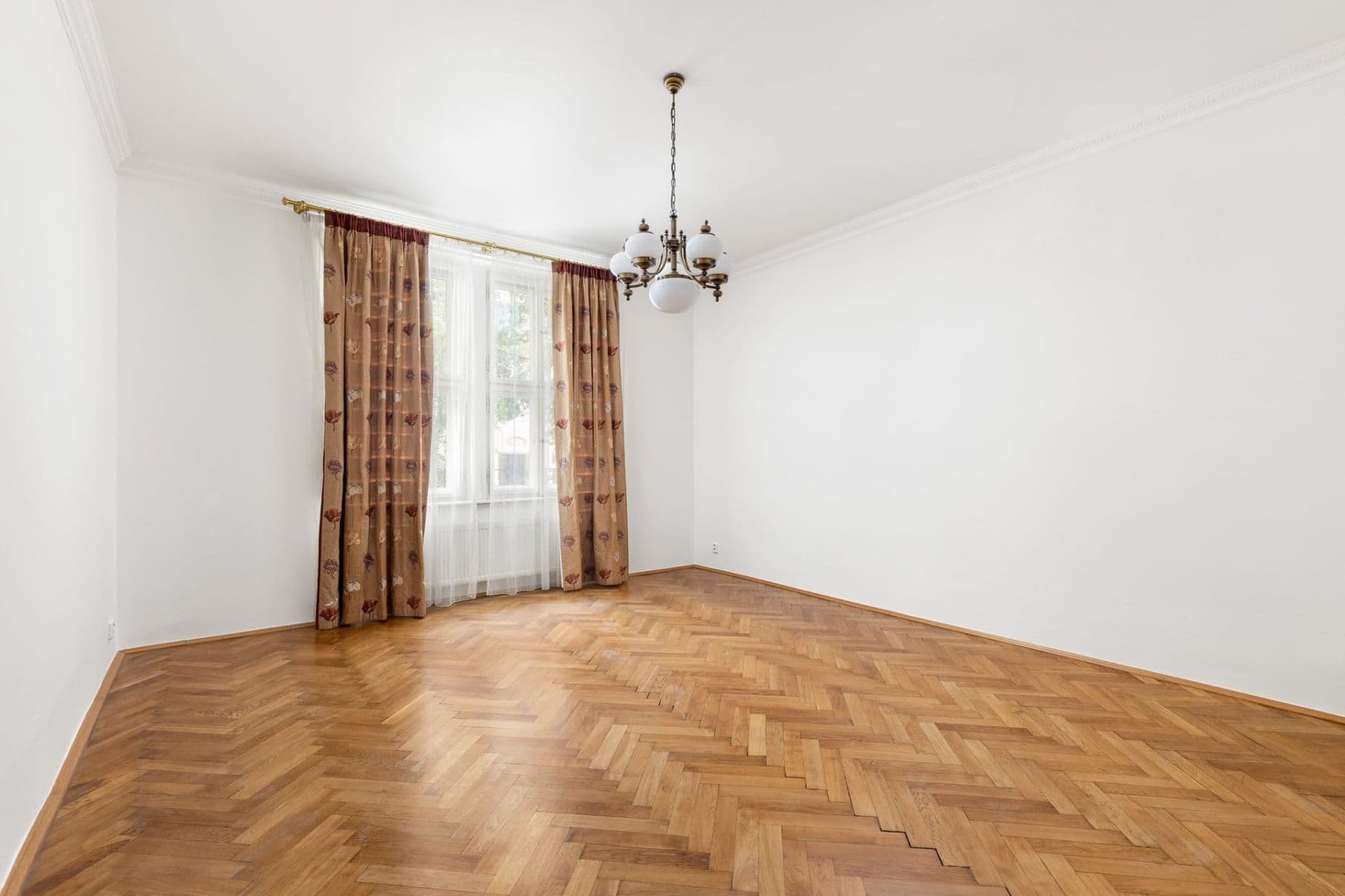 Prenájom bytu 3-izbový 104 m², dr. Zikmunda Wintra, Praha, Praha Prenájom bytu 3-izbový 104 m², dr. Zikmunda Wintra, Praha, Praha