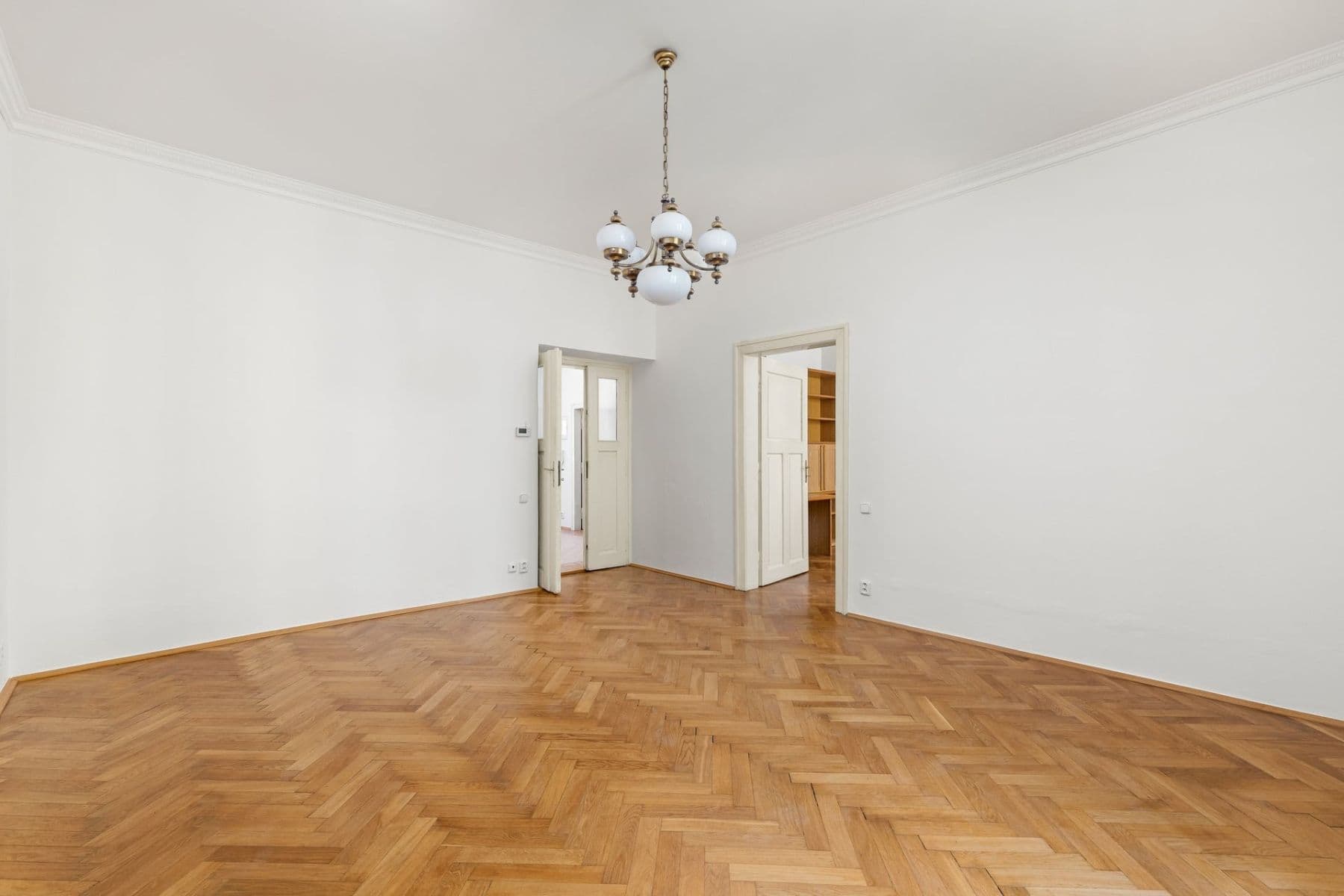 Prenájom bytu 3-izbový 104 m², dr. Zikmunda Wintra, Praha, Praha Prenájom bytu 3-izbový 104 m², dr. Zikmunda Wintra, Praha, Praha