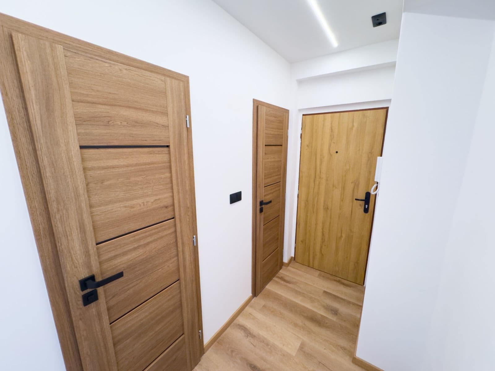 Predaj bytu 3-izbový 53 m², náměstí Generála Píky, Plzeň, Plzeňský kraj Predaj bytu 3-izbový 53 m², náměstí Generála Píky, Plzeň, Plzeňský kraj