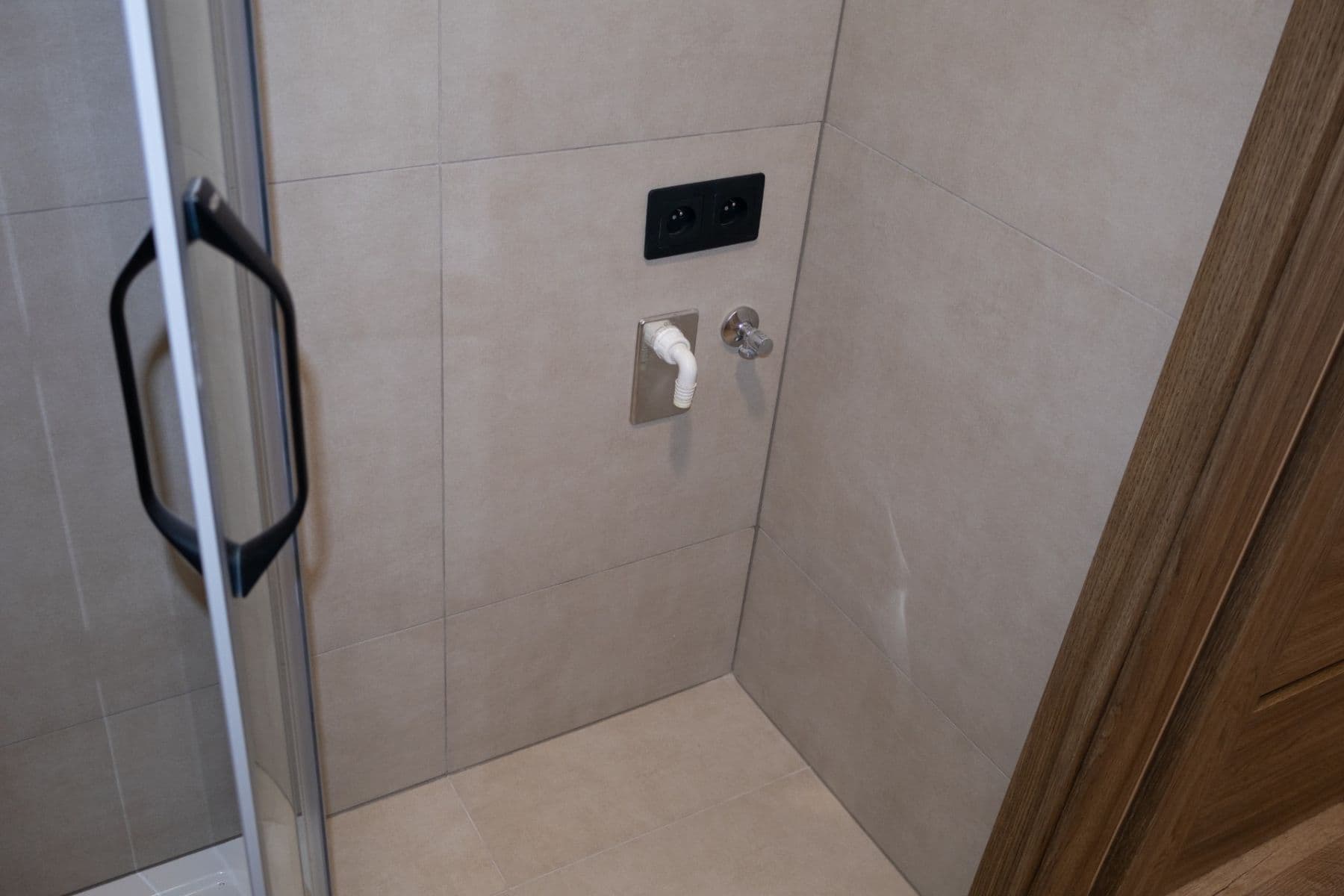 Predaj bytu 3-izbový 53 m², náměstí Generála Píky, Plzeň, Plzeňský kraj Predaj bytu 3-izbový 53 m², náměstí Generála Píky, Plzeň, Plzeňský kraj