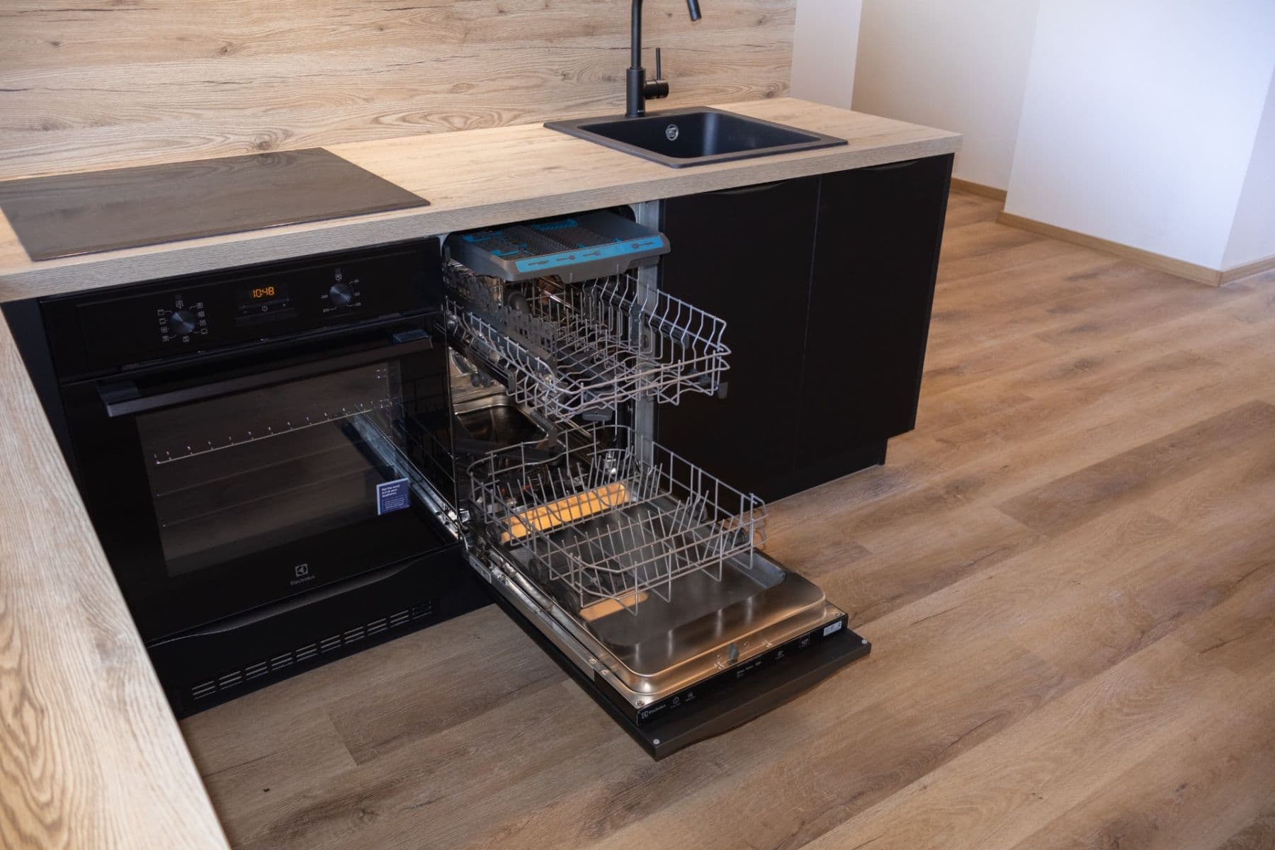 Predaj bytu 3-izbový 53 m², náměstí Generála Píky, Plzeň, Plzeňský kraj Predaj bytu 3-izbový 53 m², náměstí Generála Píky, Plzeň, Plzeňský kraj