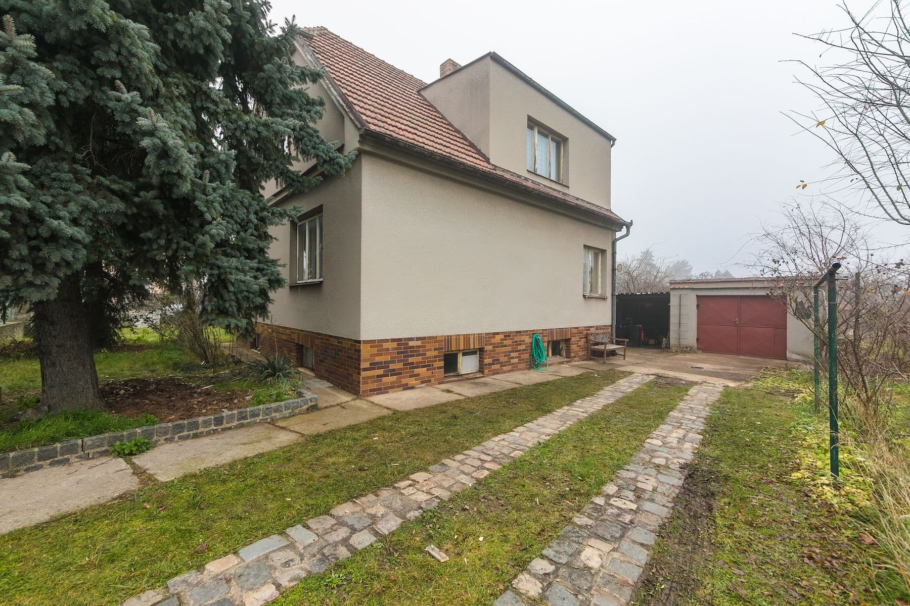 Predaj domu 184 m², pozemek 907 m², Suchdolská, Praha, Praha Predaj domu 184 m², pozemek 907 m², Suchdolská, Praha, Praha