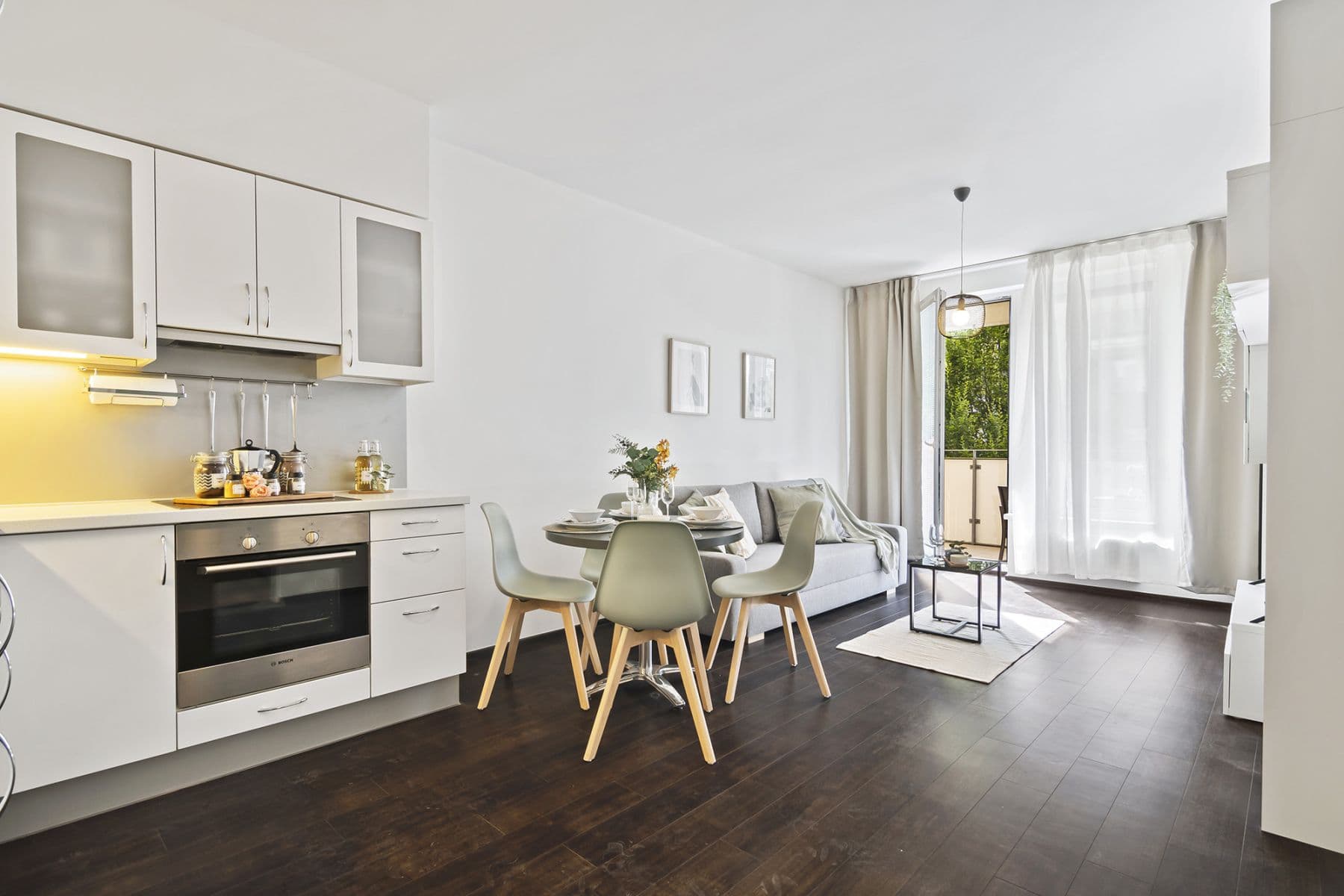 Prenájom bytu 52 m², Makedonská, Praha, Praha Prenájom bytu 52 m², Makedonská, Praha, Praha