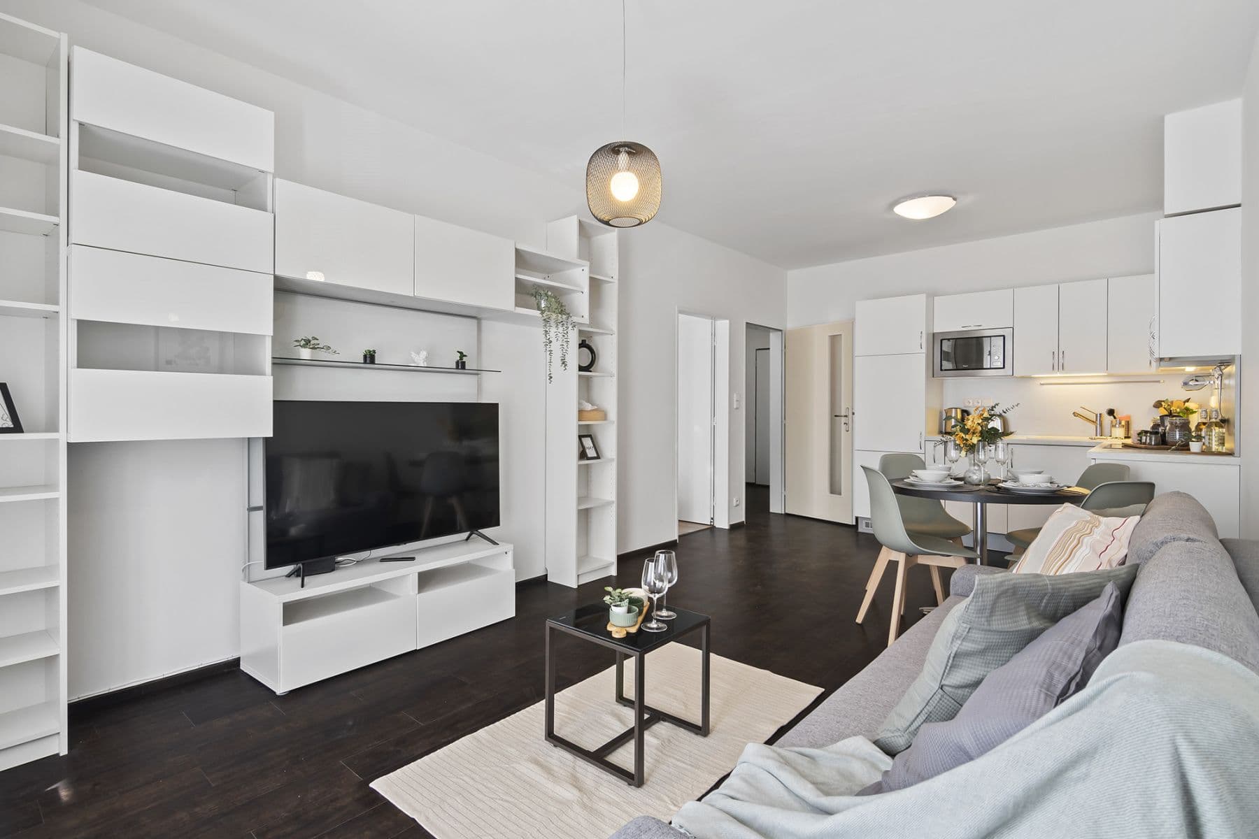 Prenájom bytu 52 m², Makedonská, Praha, Praha Prenájom bytu 52 m², Makedonská, Praha, Praha