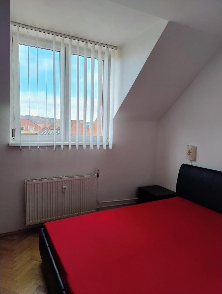 Prenájom bytu 2-izbový 48 m², K. H. Máchy, Příbram, Středočeský kraj Prenájom bytu 2-izbový 48 m², K. H. Máchy, Příbram, Středočeský kraj