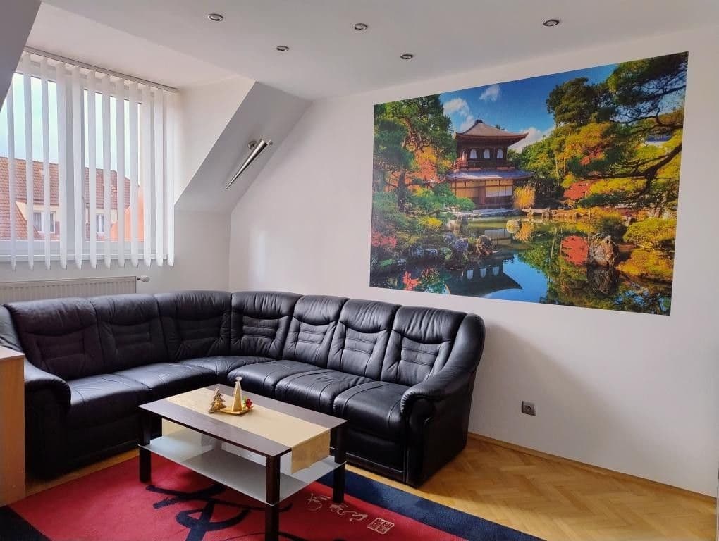 Prenájom bytu 2-izbový 48 m², K. H. Máchy, Příbram, Středočeský kraj Prenájom bytu 2-izbový 48 m², K. H. Máchy, Příbram, Středočeský kraj