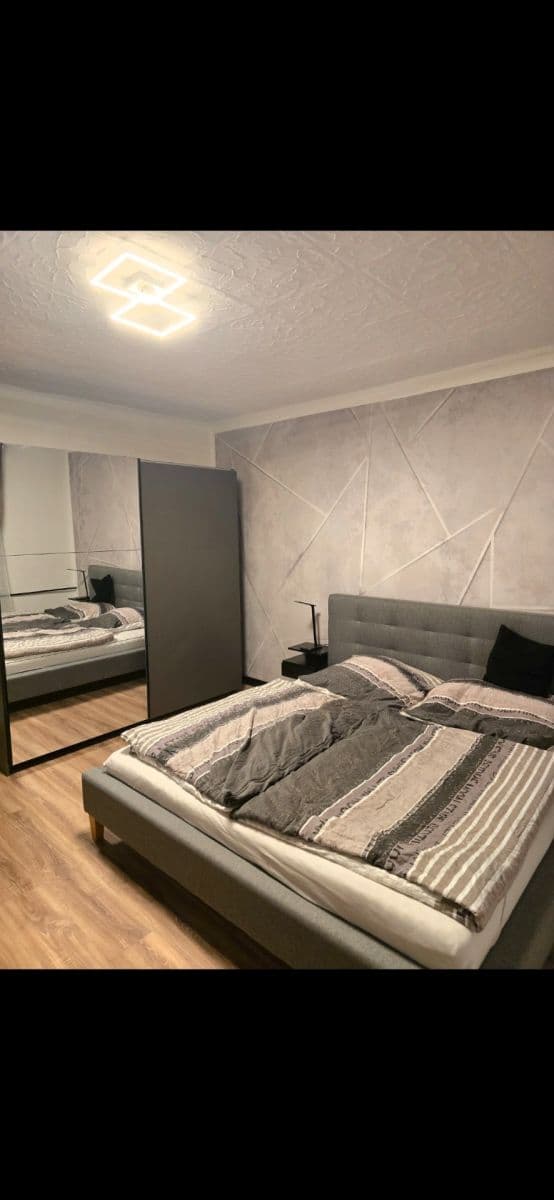 Predaj bytu 3-izbový 72 m², 5. května, Dobroměřice, Ústecký kraj Predaj bytu 3-izbový 72 m², 5. května, Dobroměřice, Ústecký kraj