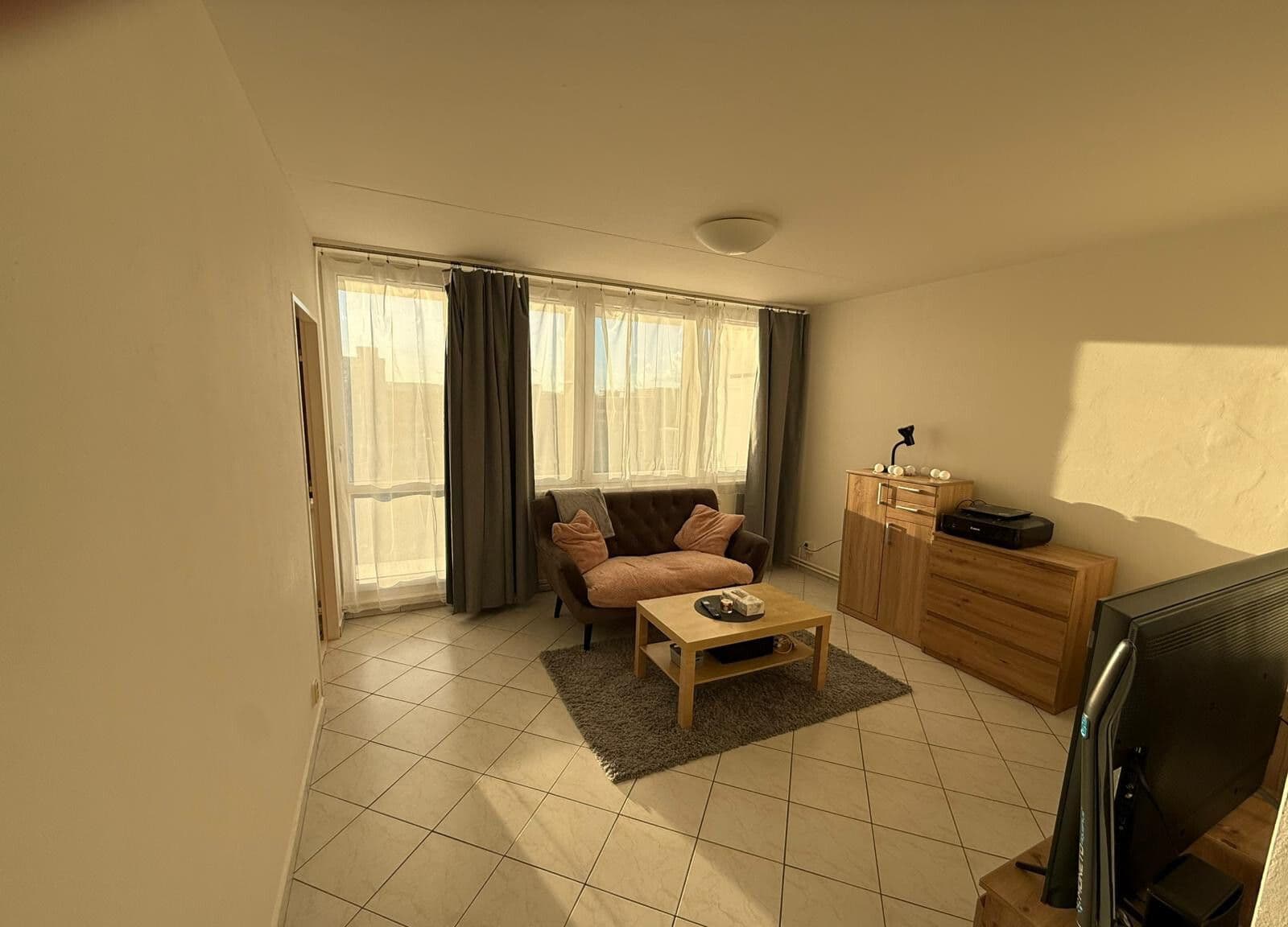 Predaj bytu 2-izbový 42 m², Nekvasilova, Praha, Praha Predaj bytu 2-izbový 42 m², Nekvasilova, Praha, Praha