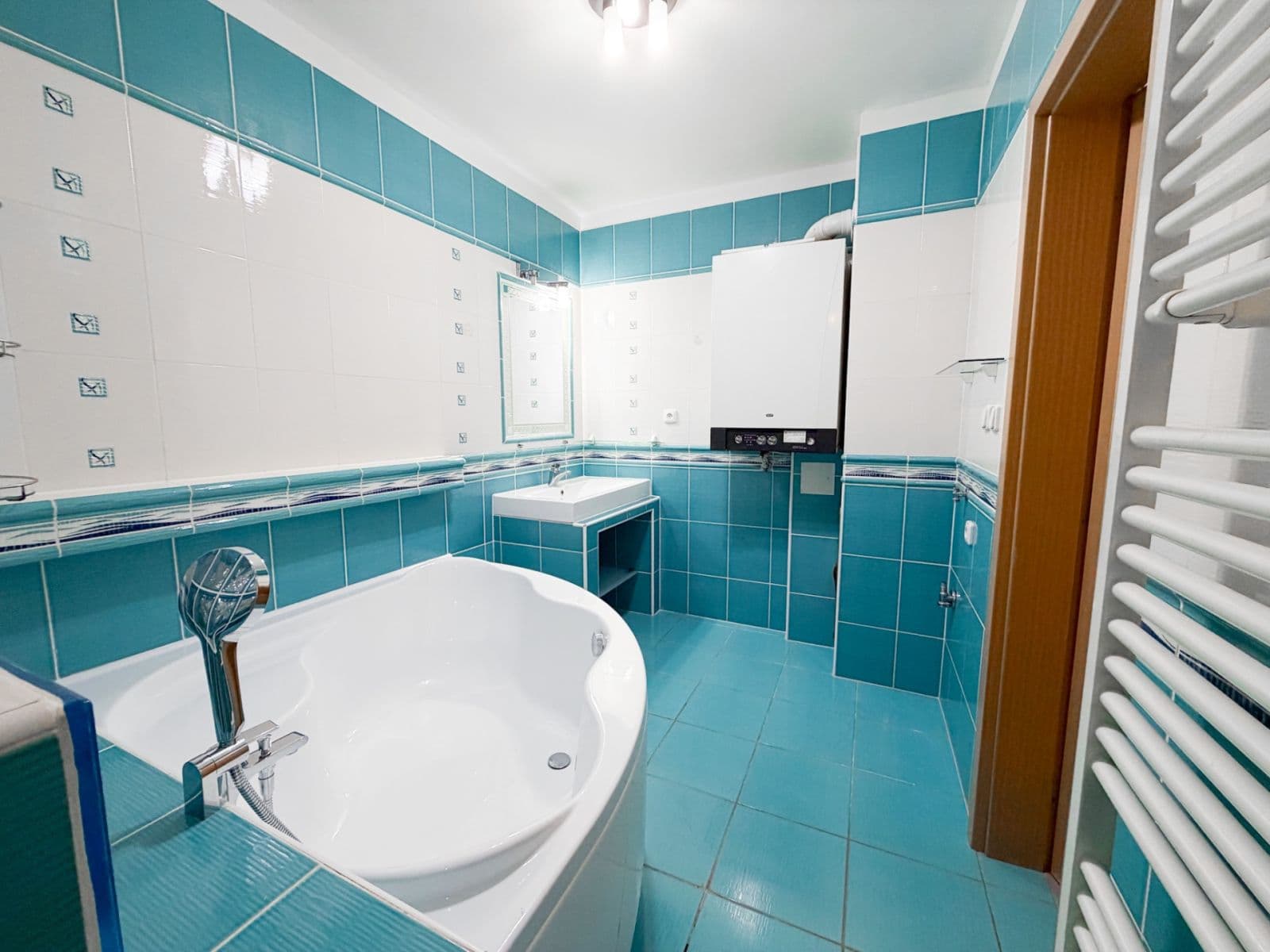 Prenájom bytu 2-izbový 61 m², Ďáblická, Praha, Praha Prenájom bytu 2-izbový 61 m², Ďáblická, Praha, Praha