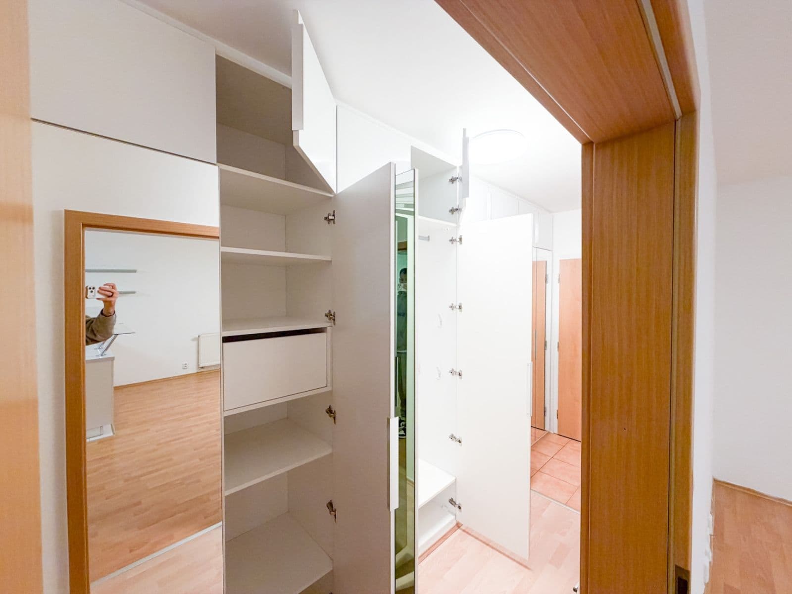 Prenájom bytu 2-izbový 61 m², Ďáblická, Praha, Praha Prenájom bytu 2-izbový 61 m², Ďáblická, Praha, Praha