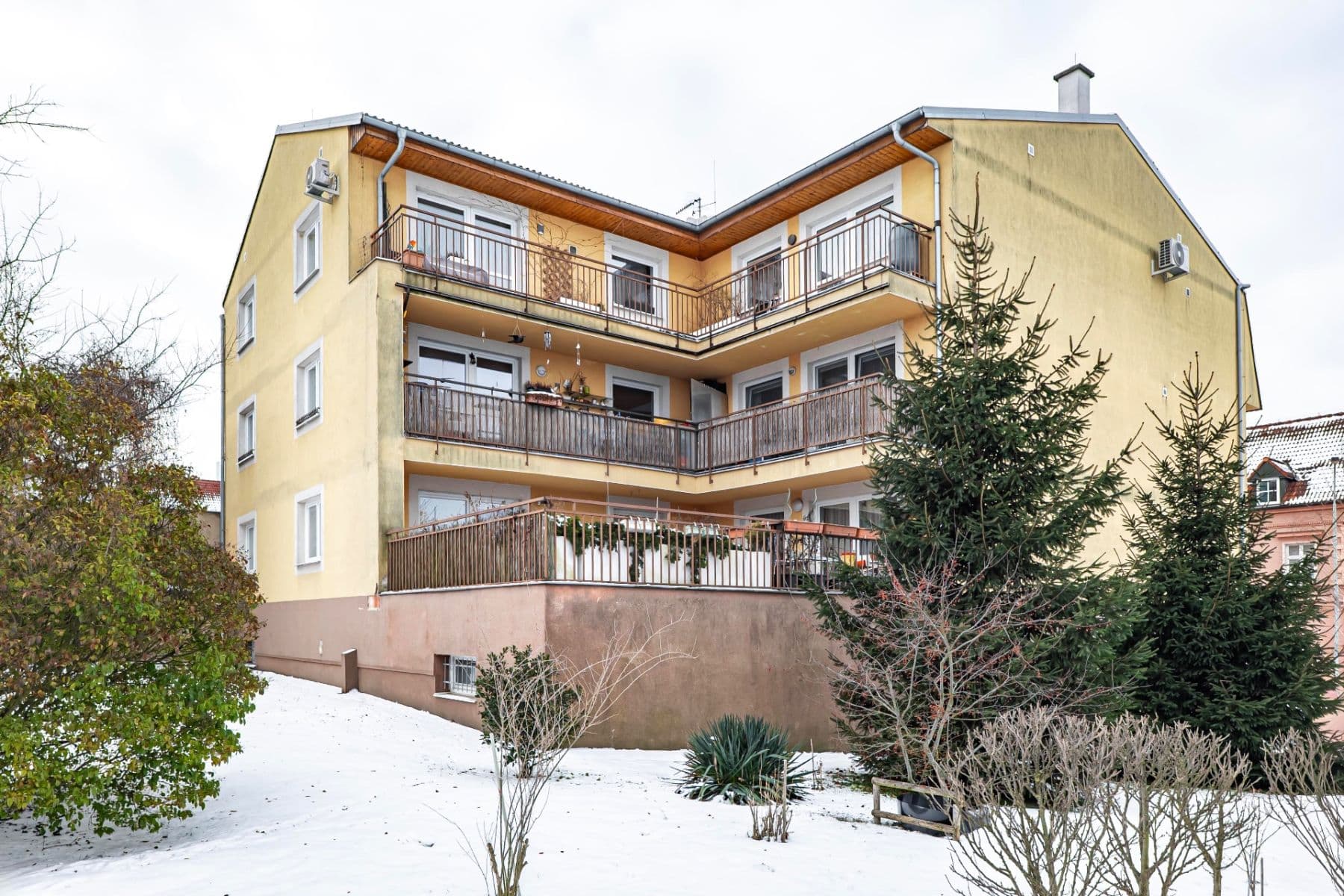 Prenájom bytu 2-izbový 61 m², Ďáblická, Praha, Praha Prenájom bytu 2-izbový 61 m², Ďáblická, Praha, Praha