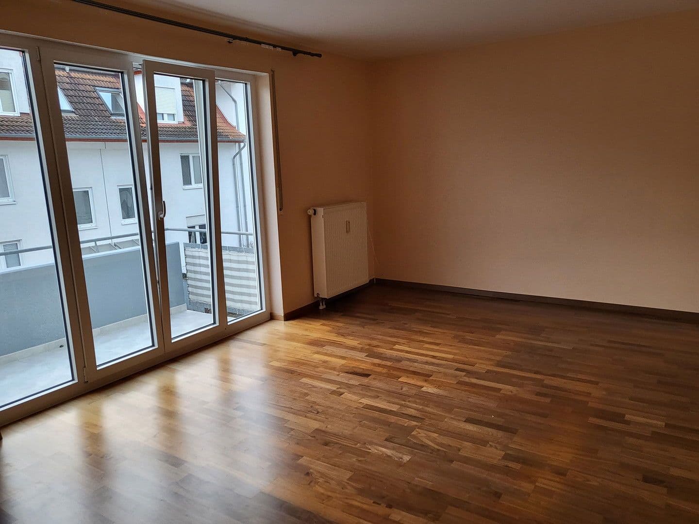 Prenájom bytu 3-izbový 77 m², Rüdesheimer Str. 18, Rodgau, Hesensko Prenájom bytu 3-izbový 77 m², Rüdesheimer Str. 18, Rodgau, Hesensko