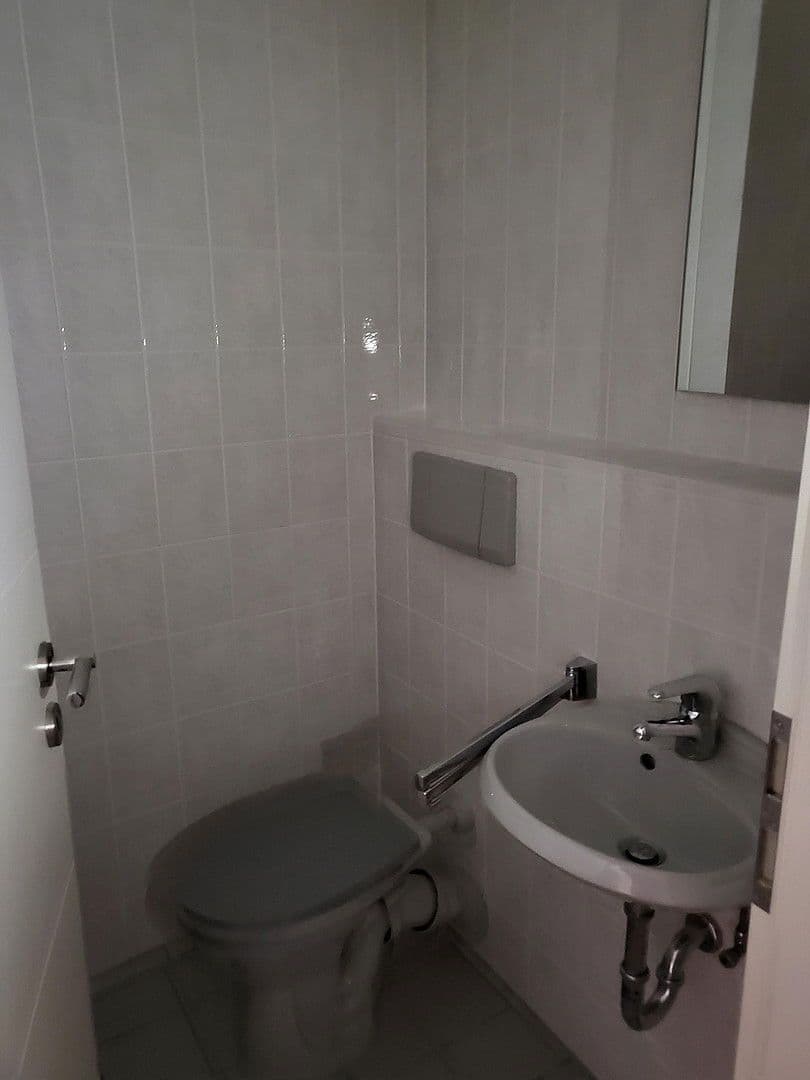 Prenájom bytu 3-izbový 77 m², Rüdesheimer Str. 18, Rodgau, Hesensko Prenájom bytu 3-izbový 77 m², Rüdesheimer Str. 18, Rodgau, Hesensko