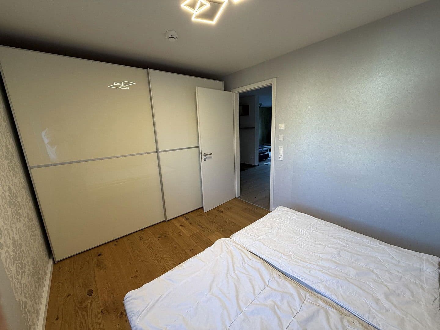 Prenájom bytu 2-izbový 64 m², Im Bergfeld 10, Frankenhardt, Bádensko-Wurttembersko Prenájom bytu 2-izbový 64 m², Im Bergfeld 10, Frankenhardt, Bádensko-Wurttembersko