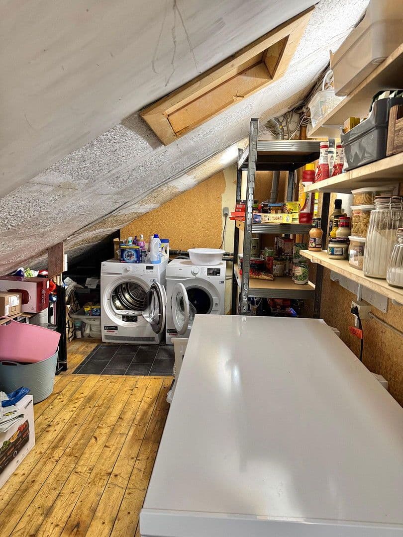 Prenájom bytu 2-izbový 104 m², Polcher Straße, Mayen, Porýnie-Falcko Prenájom bytu 2-izbový 104 m², Polcher Straße, Mayen, Porýnie-Falcko