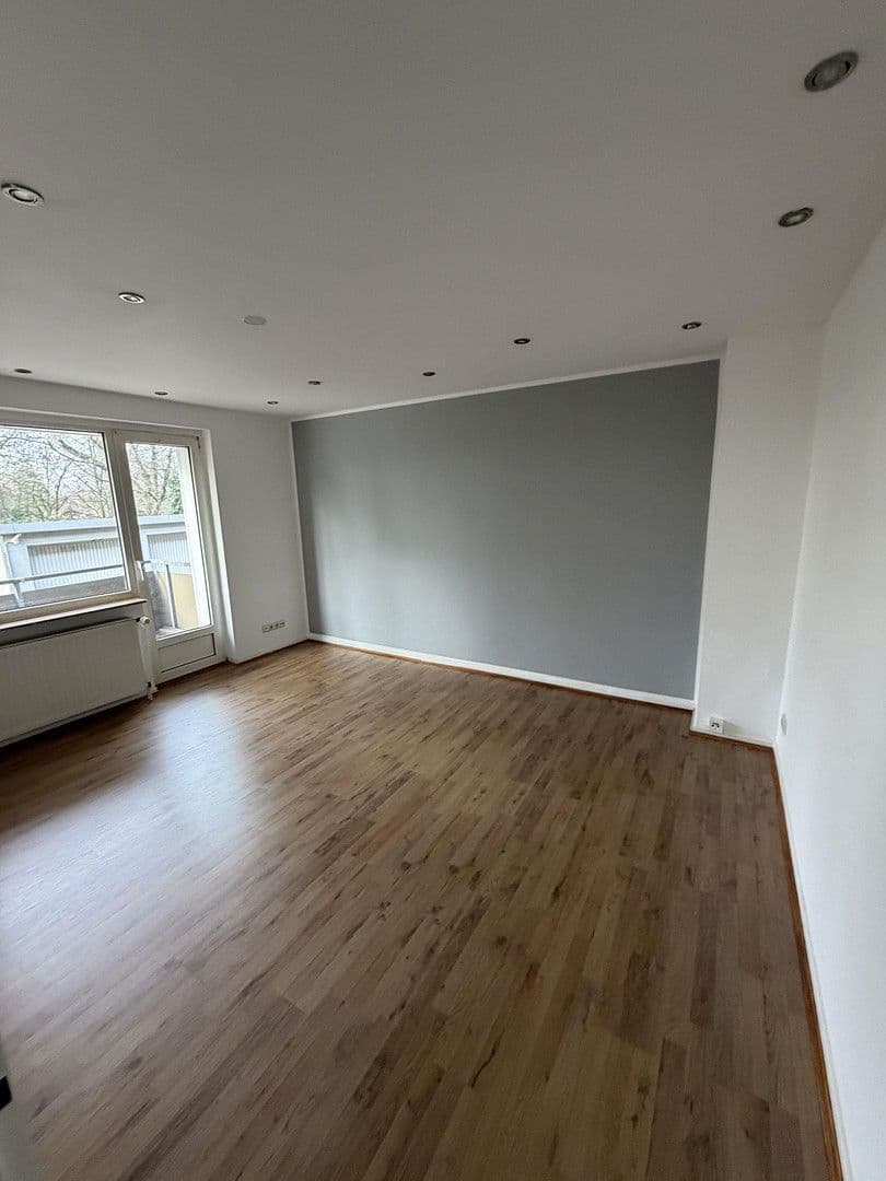 Prenájom bytu 2-izbový 55 m², Windmühlenstr. 44, Essen, Severné Porýnie - Westfálsko Prenájom bytu 2-izbový 55 m², Windmühlenstr. 44, Essen, Severné Porýnie - Westfálsko