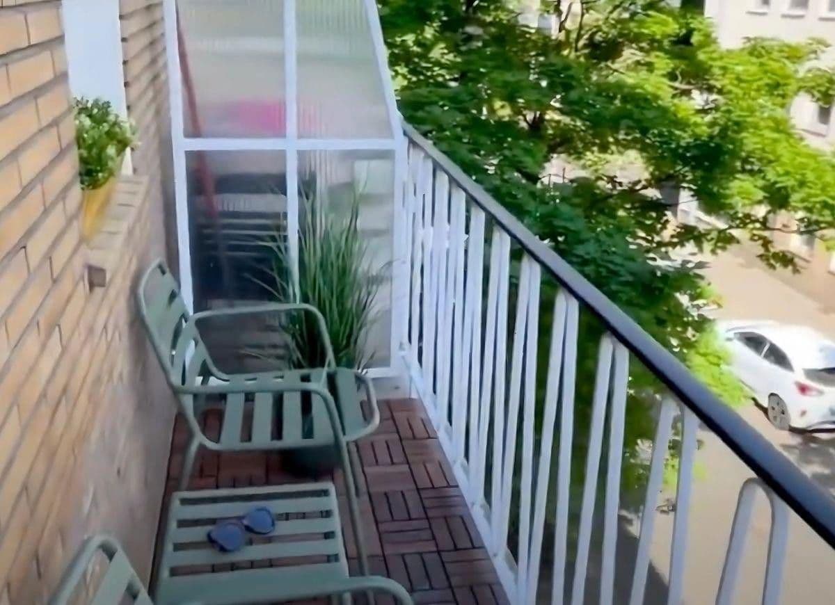 Prenájom bytu 1-izbový 46 m², Luisenstraße 45, Düsseldorf, Severné Porýnie - Westfálsko Prenájom bytu 1-izbový 46 m², Luisenstraße 45, Düsseldorf, Severné Porýnie - Westfálsko