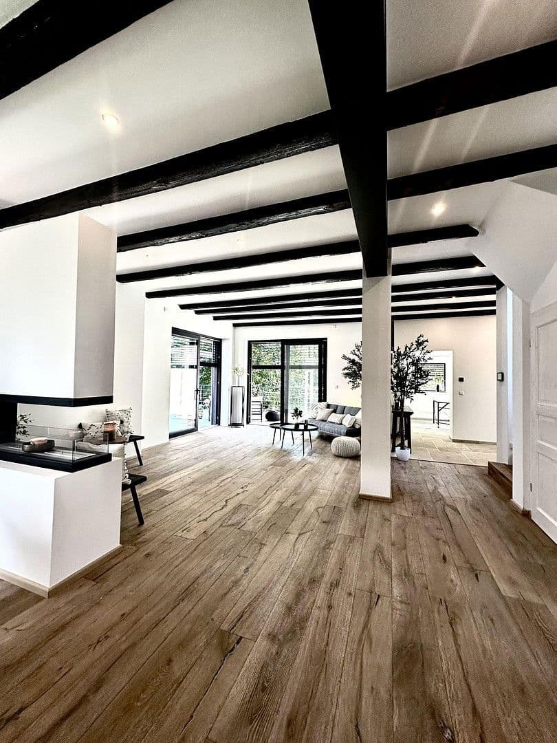 Predaj domu 202 m², pozemek 860 m², Maxhütte-Haidhof, Bavorsko Predaj domu 202 m², pozemek 860 m², Maxhütte-Haidhof, Bavorsko