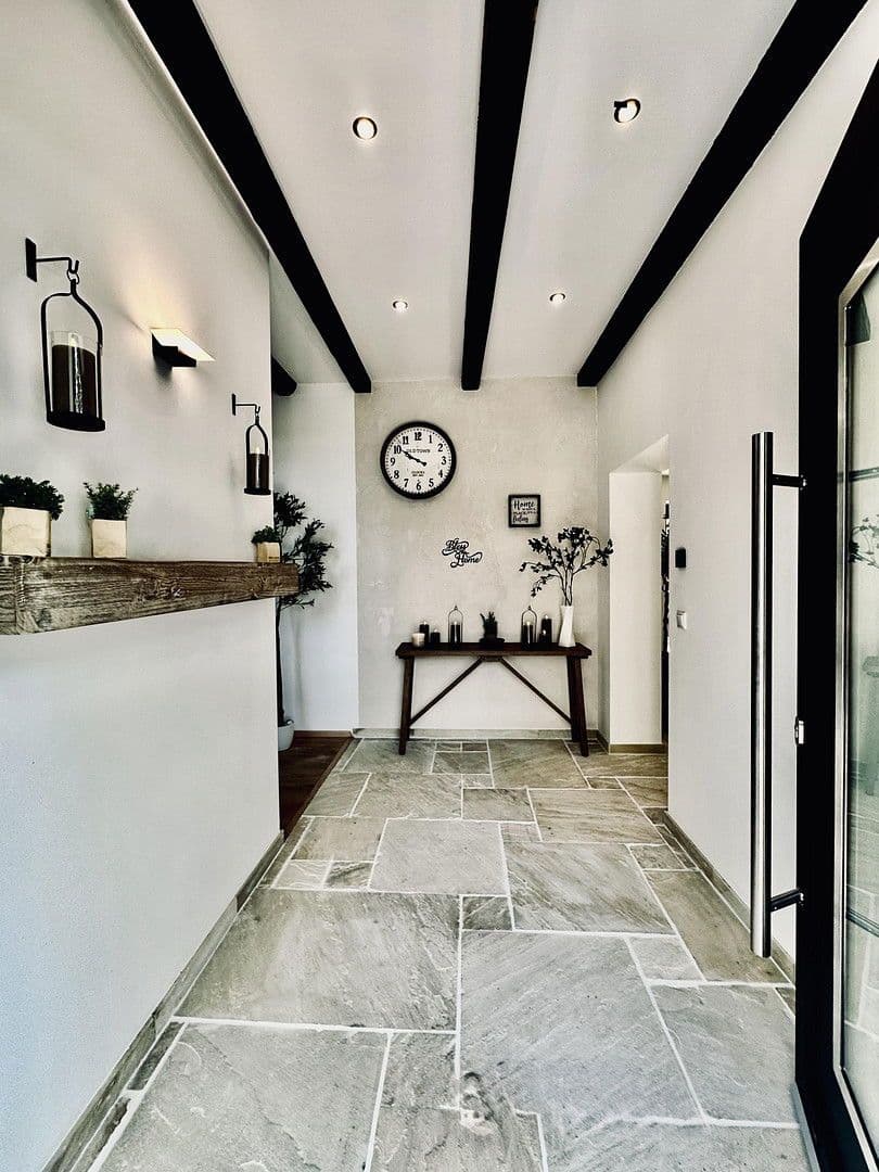 Predaj domu 202 m², pozemek 860 m², Maxhütte-Haidhof, Bavorsko Predaj domu 202 m², pozemek 860 m², Maxhütte-Haidhof, Bavorsko