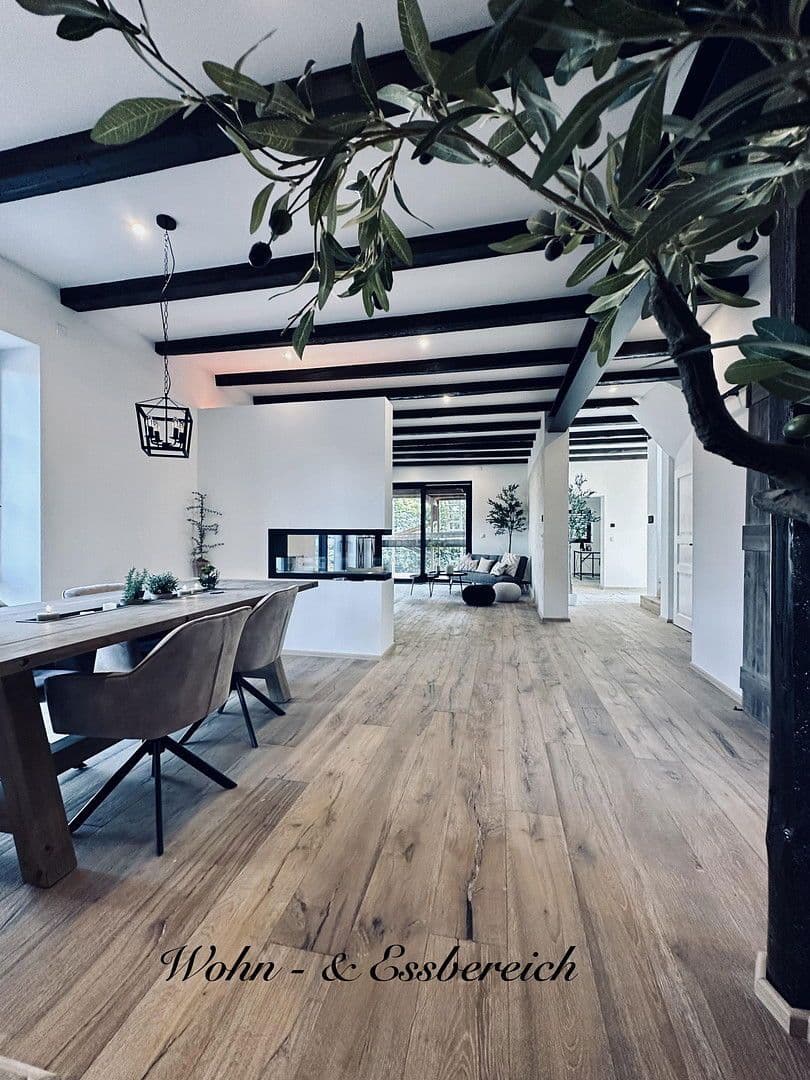 Predaj domu 202 m², pozemek 860 m², Maxhütte-Haidhof, Bavorsko Predaj domu 202 m², pozemek 860 m², Maxhütte-Haidhof, Bavorsko