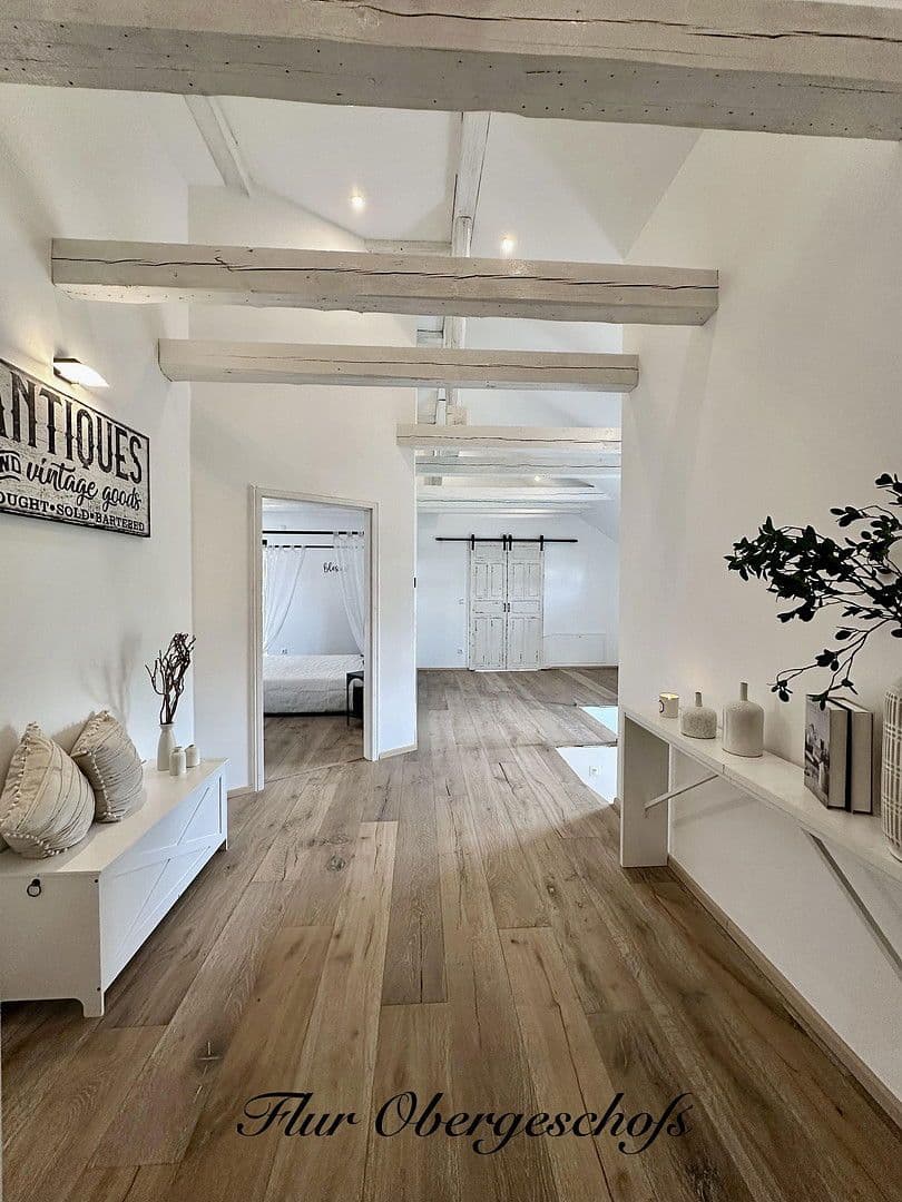 Predaj domu 202 m², pozemek 860 m², Maxhütte-Haidhof, Bavorsko Predaj domu 202 m², pozemek 860 m², Maxhütte-Haidhof, Bavorsko