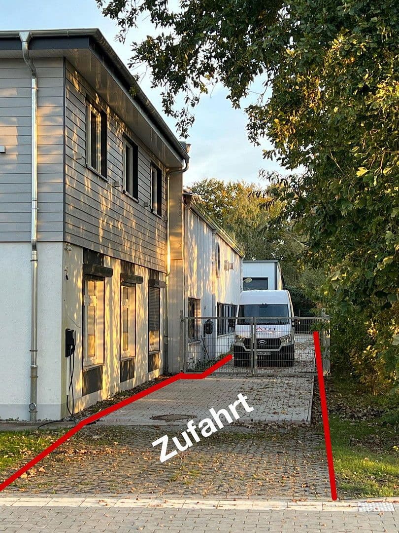 Prenájom nebytového priestoru 42 m², Am Voßberg, 21, Oldenburg in Holstein, Šlezvicko-Holštajnsko Prenájom nebytového priestoru 42 m², Am Voßberg, 21, Oldenburg in Holstein, Šlezvicko-Holštajnsko