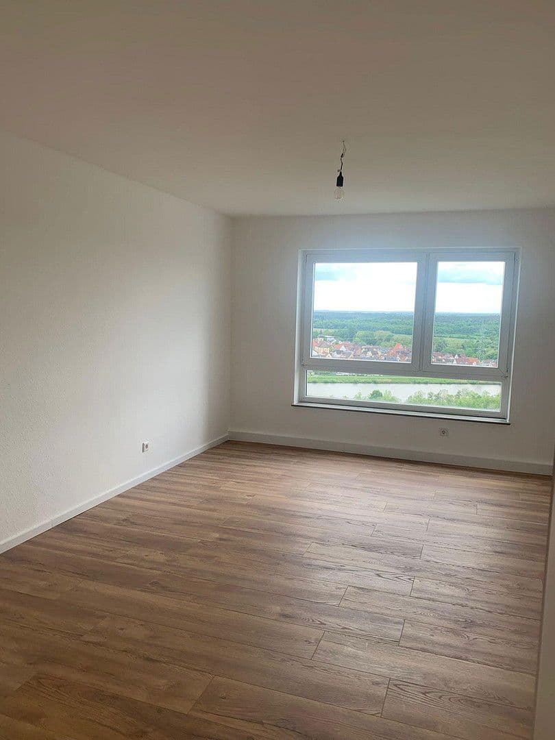 Prenájom bytu 4-izbový 103 m², Behringstr. 23, Mainaschaff, Bavorsko Prenájom bytu 4-izbový 103 m², Behringstr. 23, Mainaschaff, Bavorsko