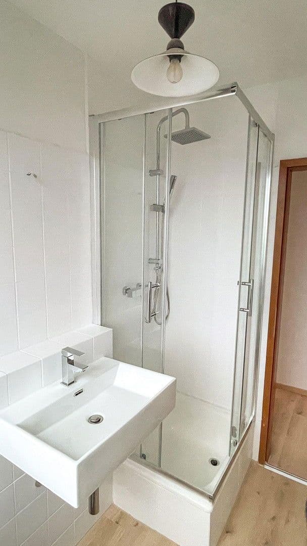 Prenájom bytu 2-izbový 45 m², Nürnberg, Bavorsko Prenájom bytu 2-izbový 45 m², Nürnberg, Bavorsko