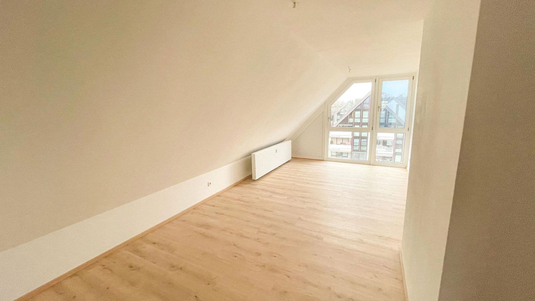 Prenájom bytu 2-izbový 45 m², Nürnberg, Bavorsko Prenájom bytu 2-izbový 45 m², Nürnberg, Bavorsko