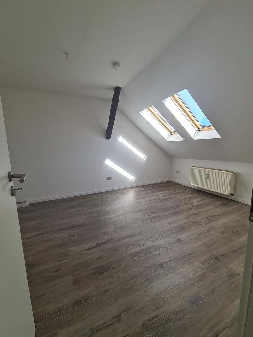 Predaj domu 781 m², pozemek 840 m², Kreuztal, Severné Porýnie - Westfálsko Predaj domu 781 m², pozemek 840 m², Kreuztal, Severné Porýnie - Westfálsko